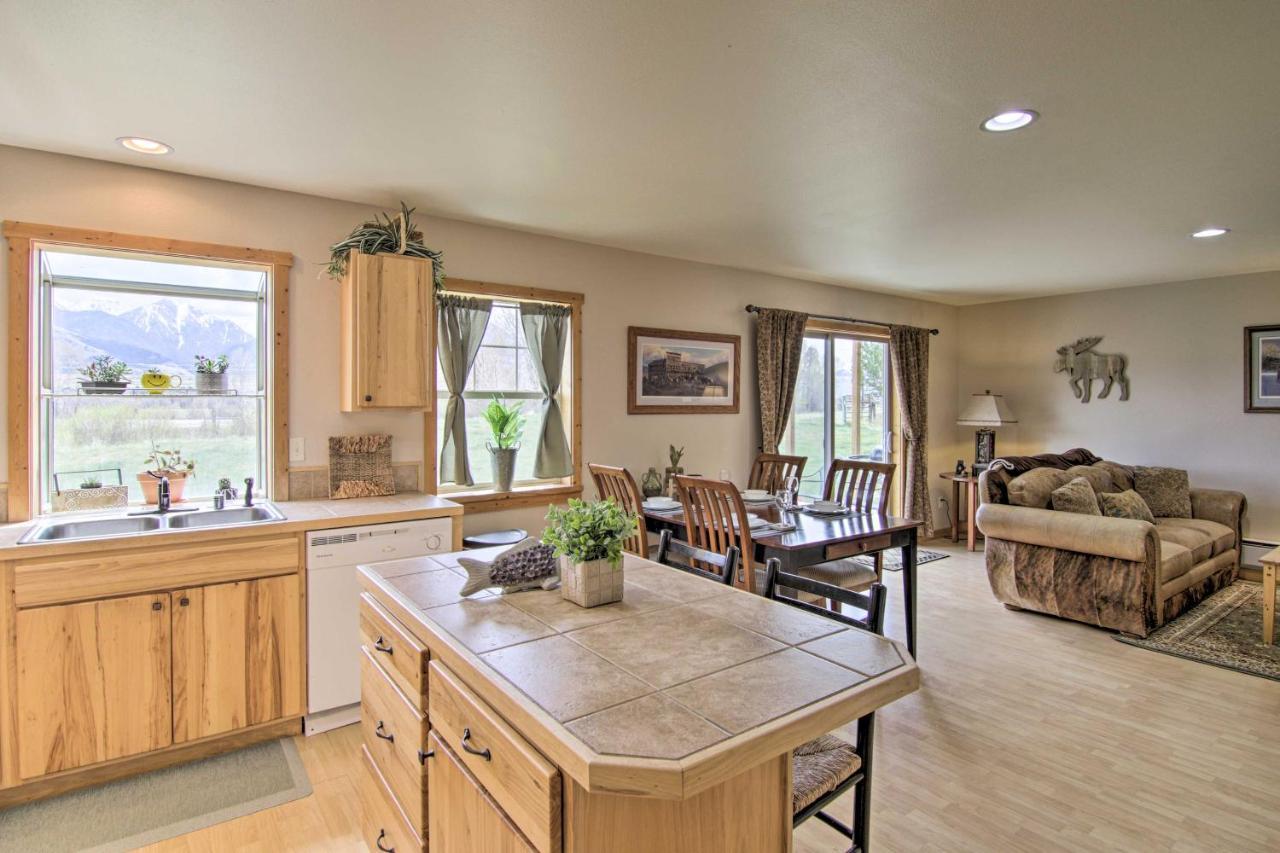 Airy Emigrant Townhome With Sweeping Mtn Views! Luaran gambar