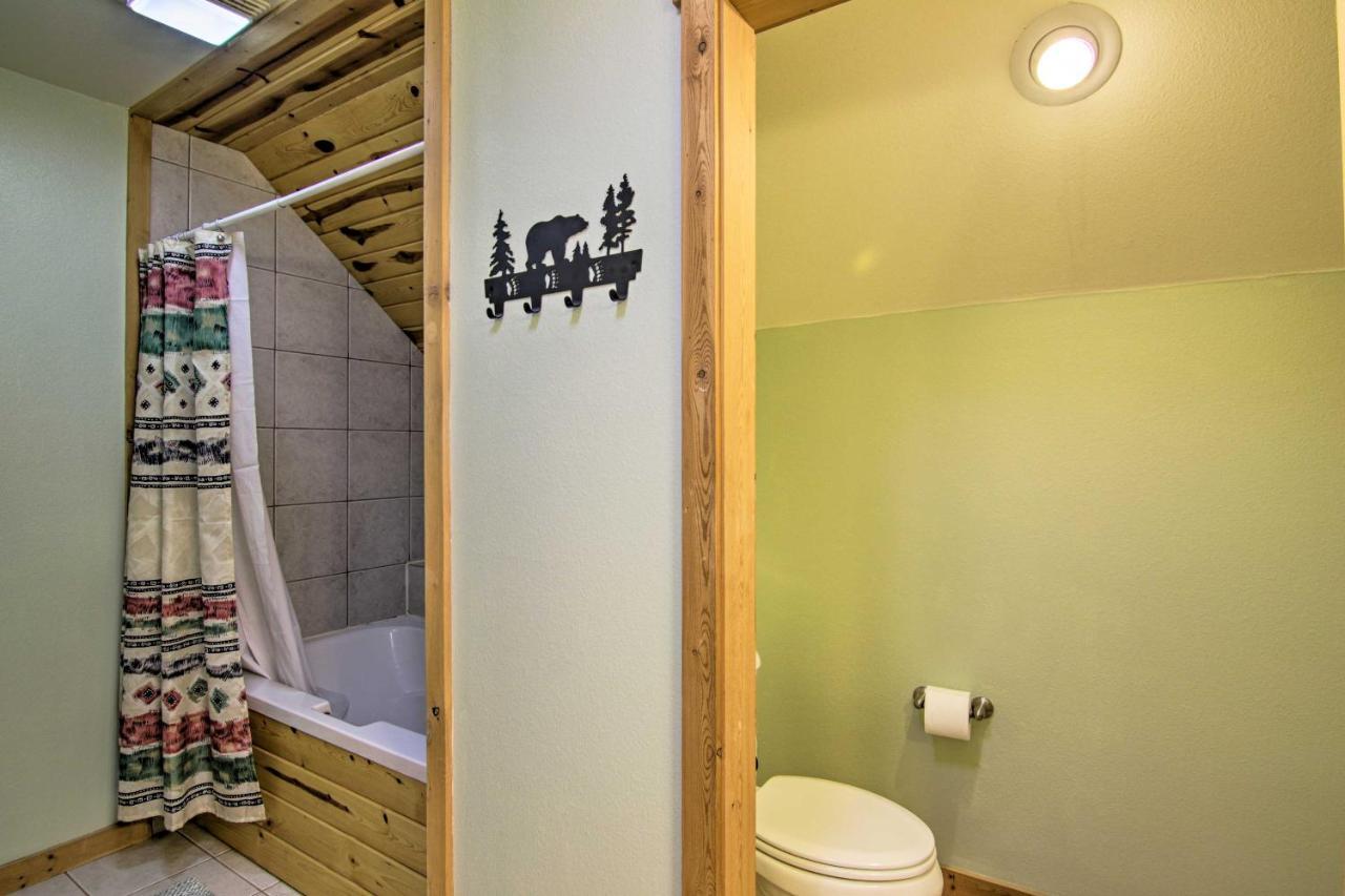 Airy Emigrant Townhome With Sweeping Mtn Views! Luaran gambar
