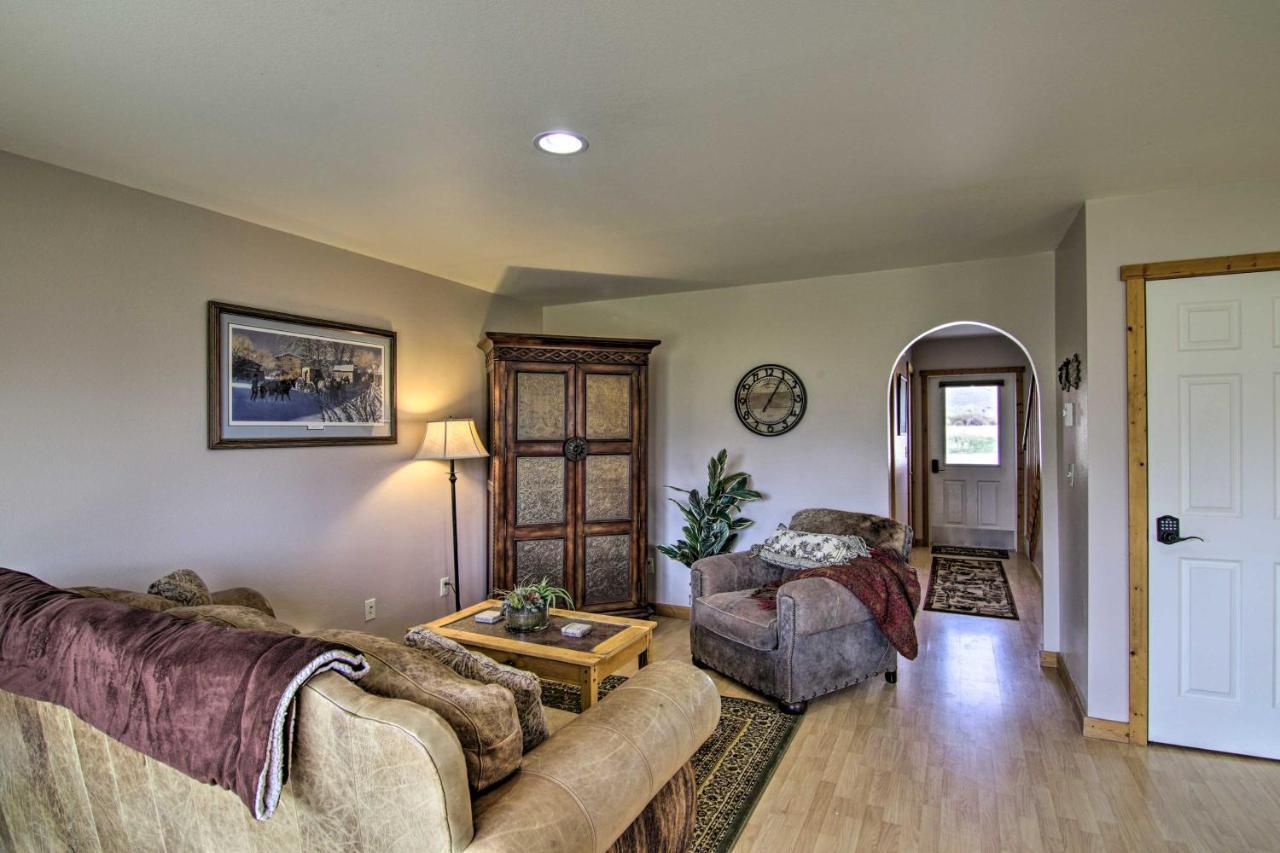 Airy Emigrant Townhome With Sweeping Mtn Views! Luaran gambar