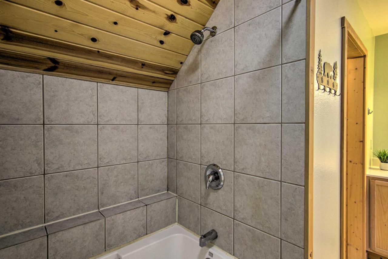 Airy Emigrant Townhome With Sweeping Mtn Views! Luaran gambar